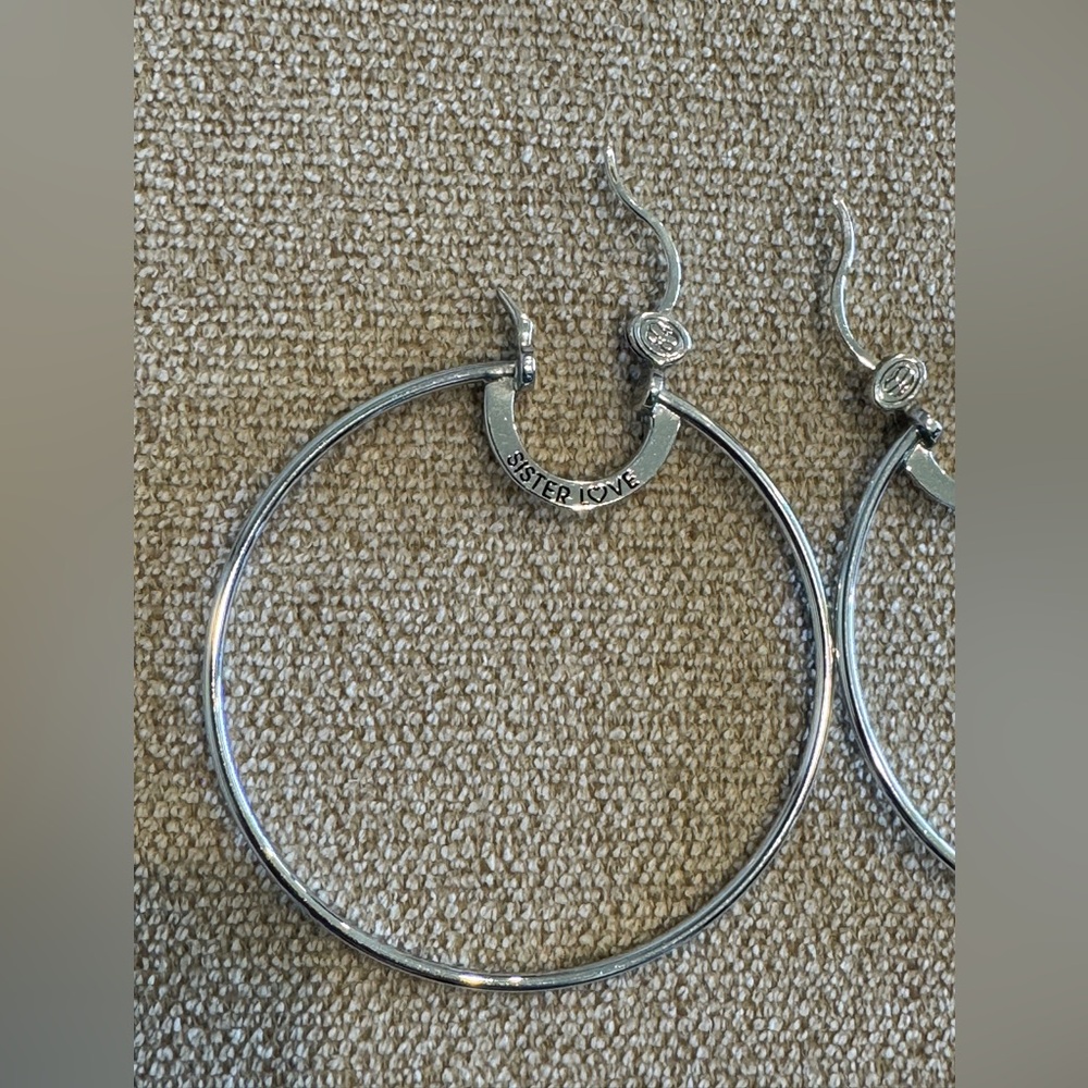 Simone I. Smith - Sister Love Princess Hoops Large Silver - Picture 6 of 9